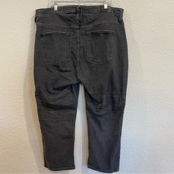 Madewell The Curvy Perfect Vintage Jean in Claybrook Wash - Picture 4 of 6